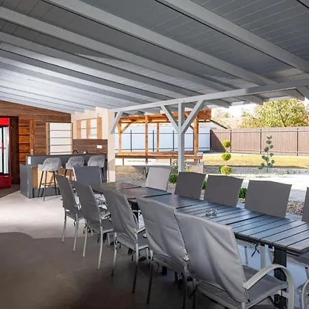 Lägenhet Hattyu Vendeghaz *